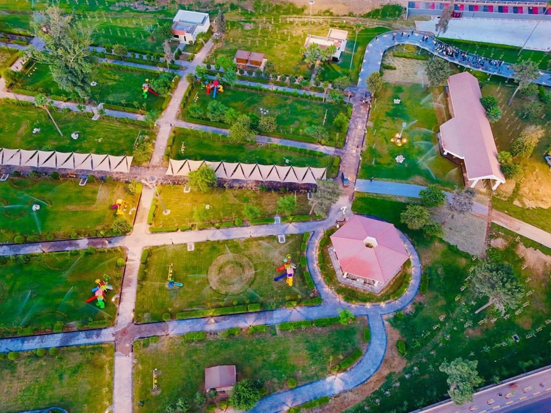 الموصل تضيف متنفساً جديداً.. افتتاح حديقة الشعب بعد إعادة تأهيلها (صور)