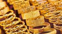 أسعار الذهب والمعادن النفيسة ترتفع على وقع مفاوضات سقف...