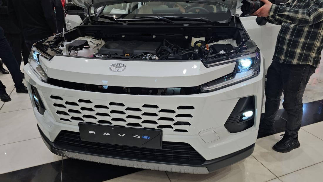 تويوتا جديدة دخلت العراق.. راف فور أذكى – زيادة 15 حصاناً – أون لاين