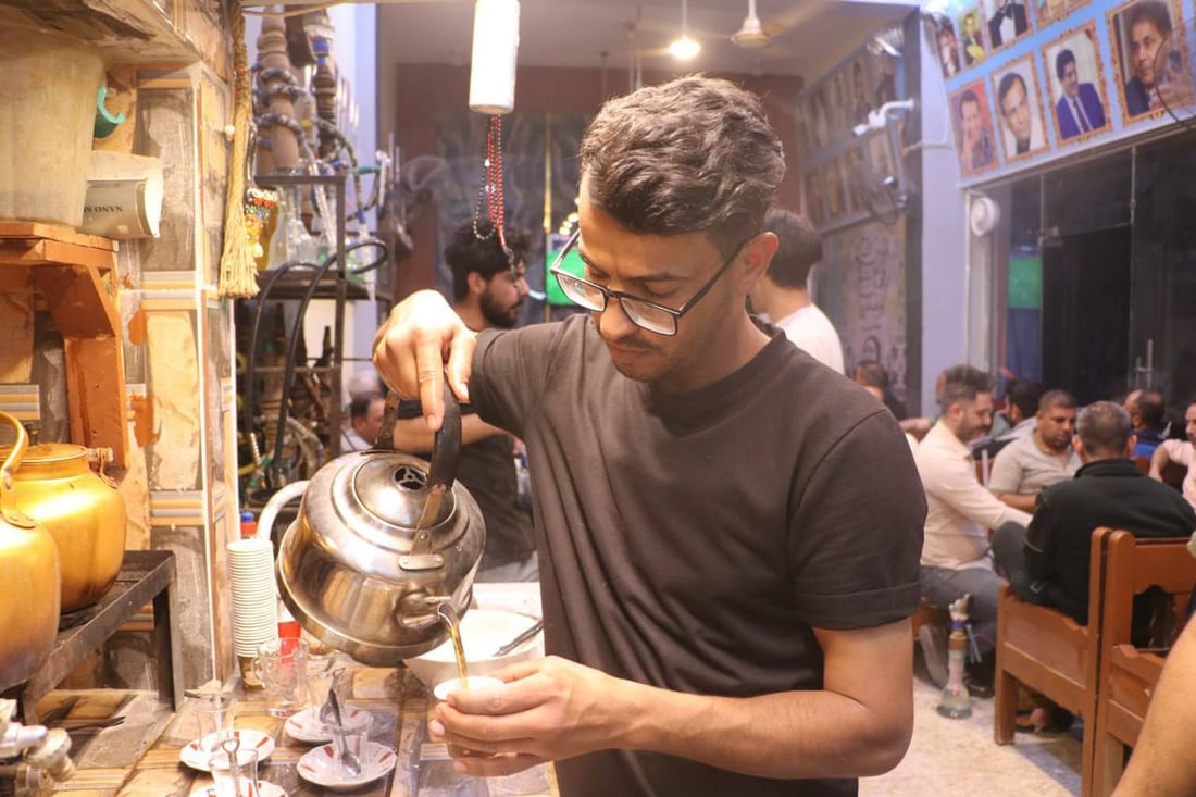 60 عاماً من ذاكرة الناس.. هدم سراي الكوت القديم لكن مقهى “جبار الأكرع” لا يستسلم