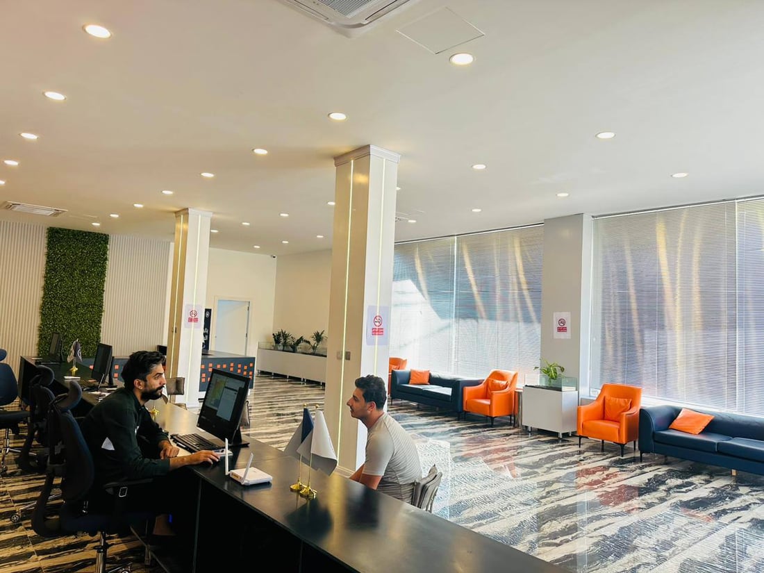 الكابل الضوئي يدخل منازل الأنبار.. إنترنت سريع من الفلوجة حتى حديثة (صور)