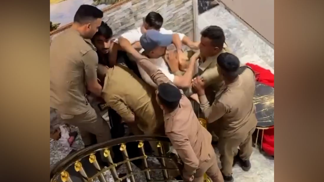 قائد شرطة النجف أوعز بالتحقيق.. مشاجرة في منزل متهم بقضية احتيال (فيديو )