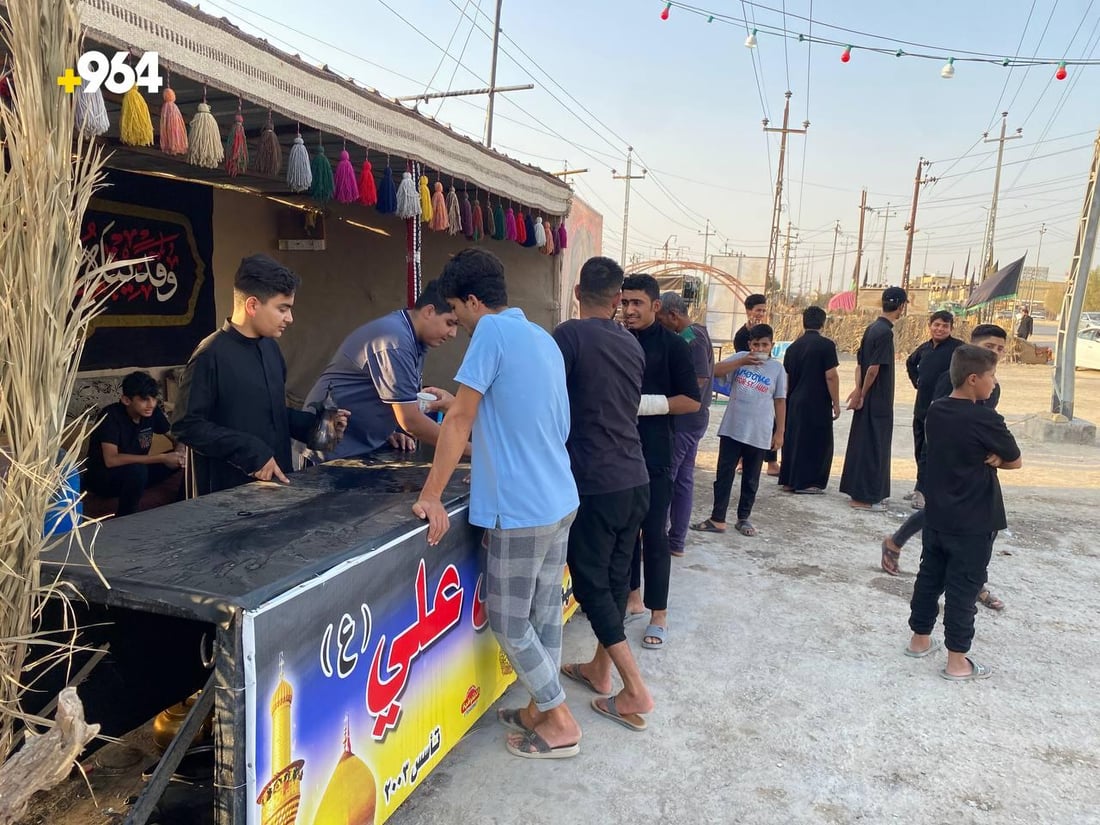 صور: مواكب ذي قار أوقدت تحت القهوة بانتظار “مشاية الأربعين”