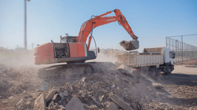 3000 گەڵابە خۆڵ لە گۆرەپانێک فڕێدرا 