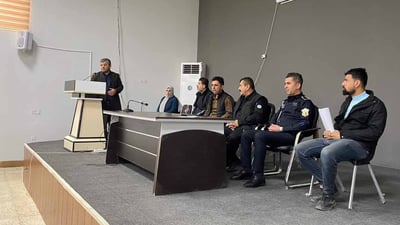 لە شارەزوور لیژنەیەک لەگەڵ شۆفێری پاسی قوتابیان کۆبوەتەوە