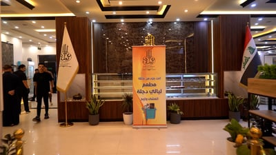 فكرة تكريتية.. المطعم ينقلك على حسابه من البيت “ويغديك ويرجعك”