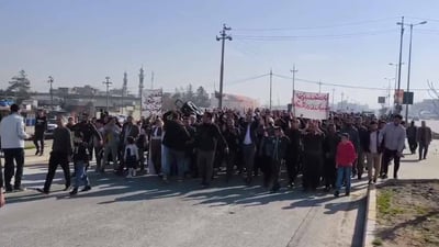 مامۆستاکان رێگەی شارەزوور بۆ سلێمانیان داخست