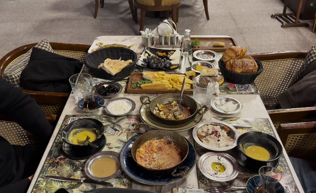 خواردنی پارشێو لە چێشتخانەکان بووەتە نەریتێکی باو و تا بەرەبەیان