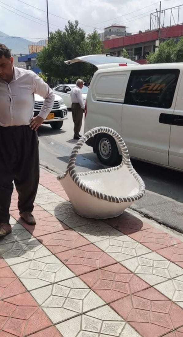 بازاڕى سۆران به‌ سەبەتەی گوڵ ده‌ڕازێندرێته‌وه‌