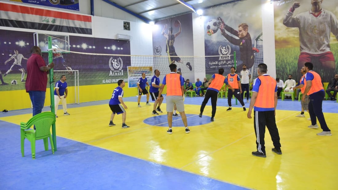 صور: مدرسو الزبير يلعبون الطائرة بعد الإفطار.. منافسة بين 18 مدرسة