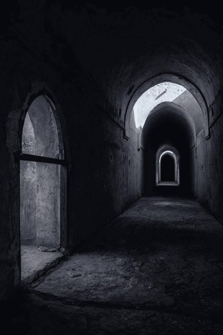 معرض فوتوغراف حول كربلاء القديمة.. وتكريم 5 فنانين (صور)