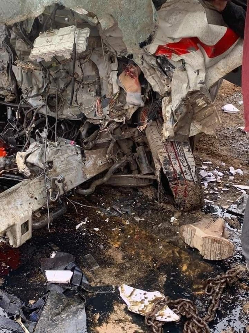 إسعاف تصطدم بشاحنة في القائم وتخلف إصابة خطرة (صور)