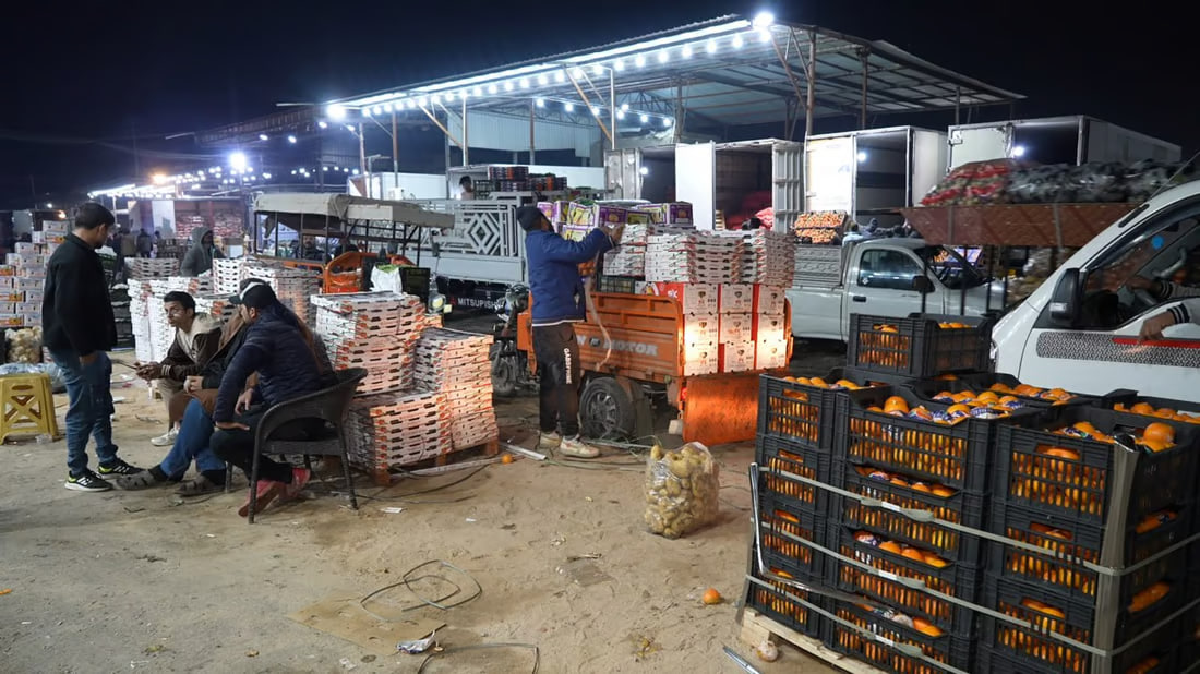 Rain causes price hikes for Iranian produce