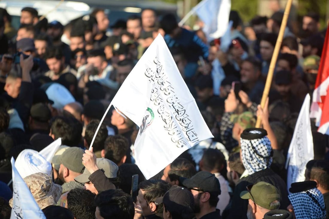 صور: الحشد يشيع “القائد أبو باقر” من أمام مديرية الإعلام