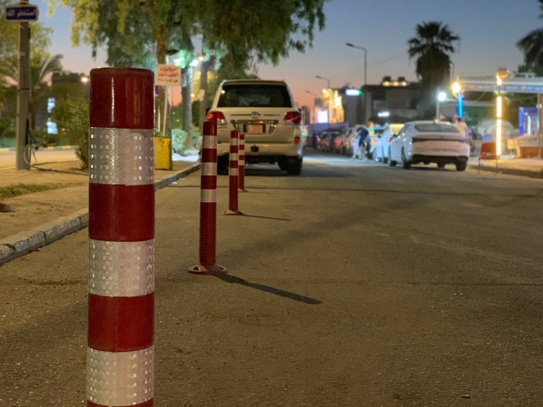 شرطي مرور حائر بـ “فوضى الأربع شوارع” وسط بغداد: نحن في “ورطة” (صور)