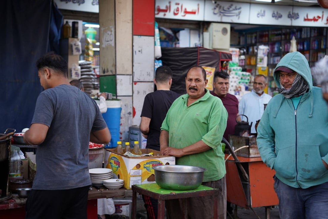 “بالعافية العطلة على الموظفين”.. صور من صباح ساحة العامل وسط الكوت