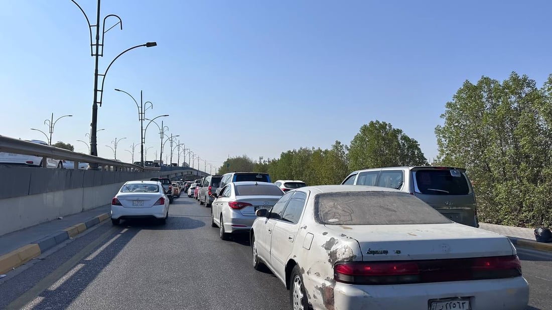 مرور البصرة يكثف انتشاره وشارع بغداد مزدحم جداً بزوار الأربعين (صور)