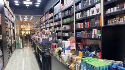 القائمّقام في إجازة.. أسواق دهوك تبيع السكائر الإلكترونية رغم الحظر