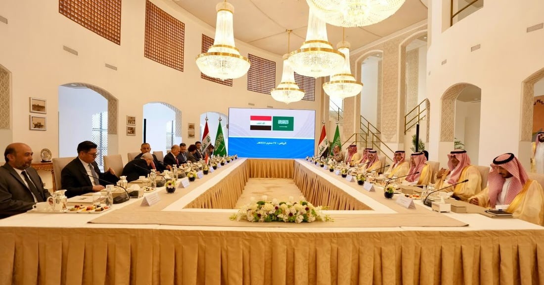 Iraqi and Saudi foreign ministers meet in Riyadh on ties and security