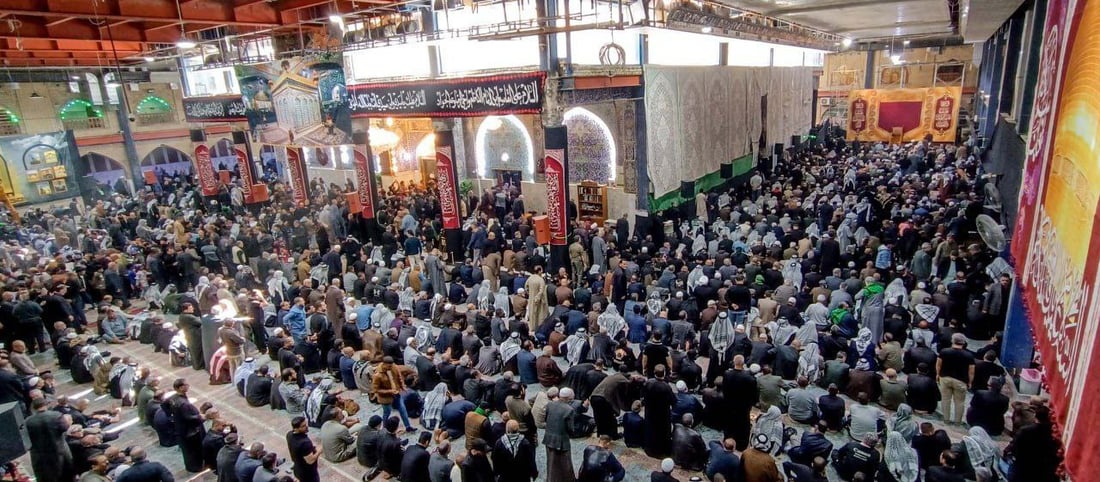 صور: حشود كبيرة في ذكرى وفاة الإمام القاسم.. وأهل المدينة يفتحون بيوتهم