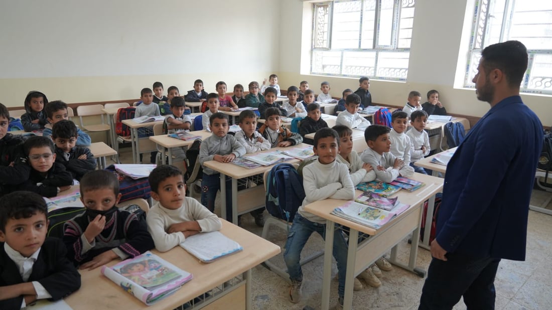 كركوك تدشن 8 مدارس بنيت على نفقتها.. وتتحدث عن نقص الكوادر التربوية (صور)