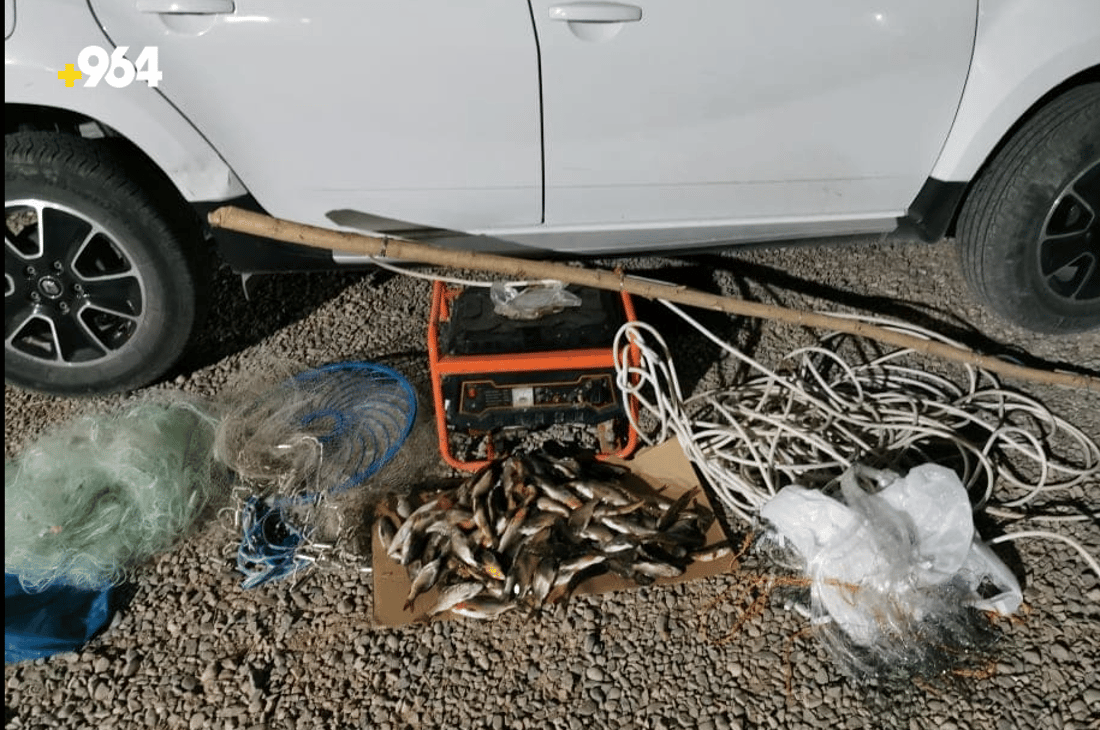 بە کارەبا راوی ماسی کردبوو پۆلیس دەستگیری کرد