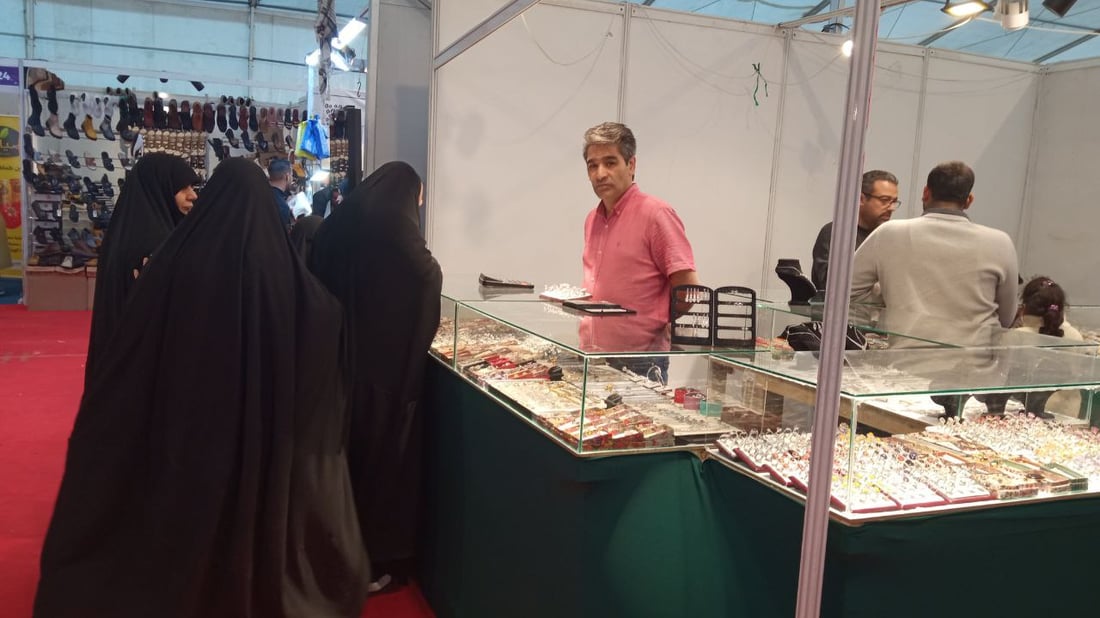 تسوّگ أغاتي.. بضائع الإمارات وسوريا وإيران ومصر في كربلاء (صور)