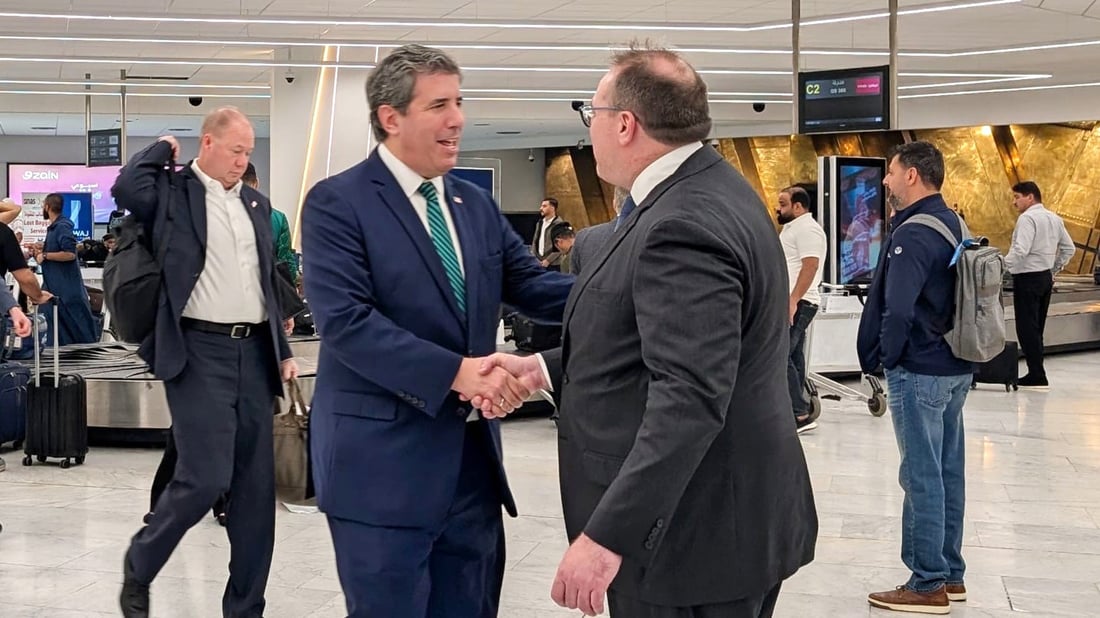 بەرپرسە باڵاکەی ئەمریکا گەیشتە عێراق و سه‌ردانى هەرێمی کوردستانیش ده‌كات