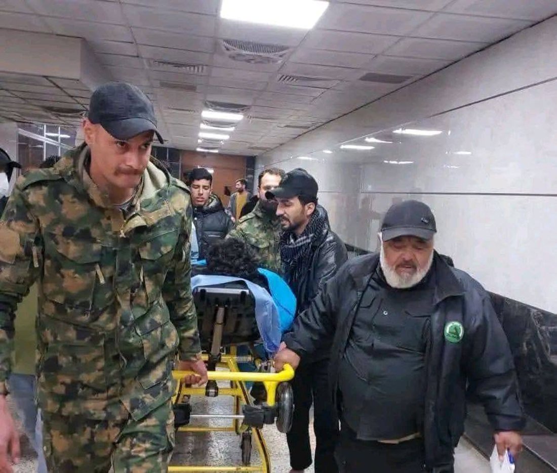 شباب كركوك يهبون إلى مستشفى آزادي لإنقاذ جرحى الحشد