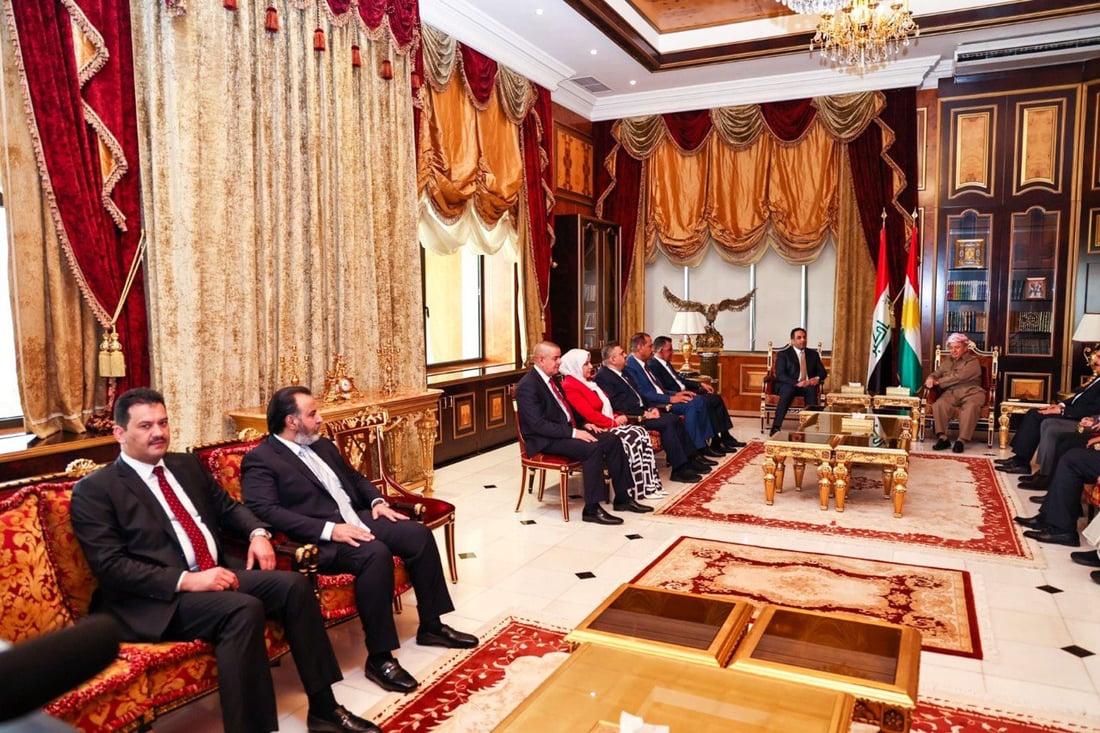 وفد المنشقين عن الحلبوسي يصل إلى أربيل ويلتقي بارزاني