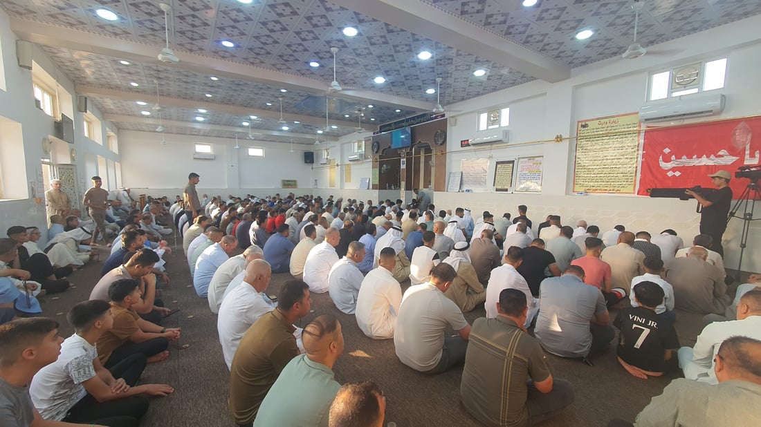 جامع السبطين وسط تلعفر اكتظ بمئات المصلين في صبيحة عيد الأضحى (صور)