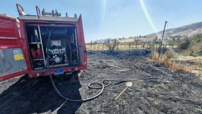 چەند رەزوباغ و لەوەڕگایەک لە سماقوڵی لە سووتان رزگار كران