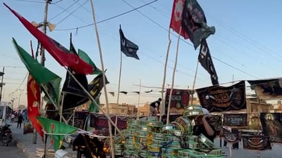 “يا حسين بضمايرنا”.. مدينة الصدر تستعد لعاشوراء والرايات وصلت من الصين وإيران