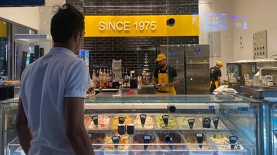 صور: فرع جديد لمرطبات الروّاد قرب الأول.. إيقاف السيارة ممكن وازدحام أقل