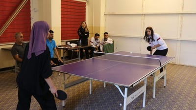 بين الطلبة والموظفين.. منافسات رياضية حامية بدأت في جامعة كركوك (صور)