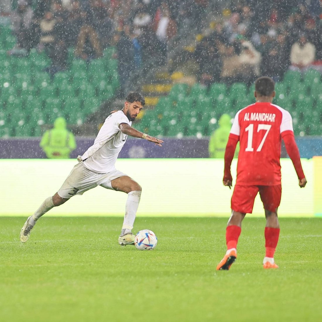 عُمان تقصي اليمن بصعوبة من كأس الخليج في البصرة