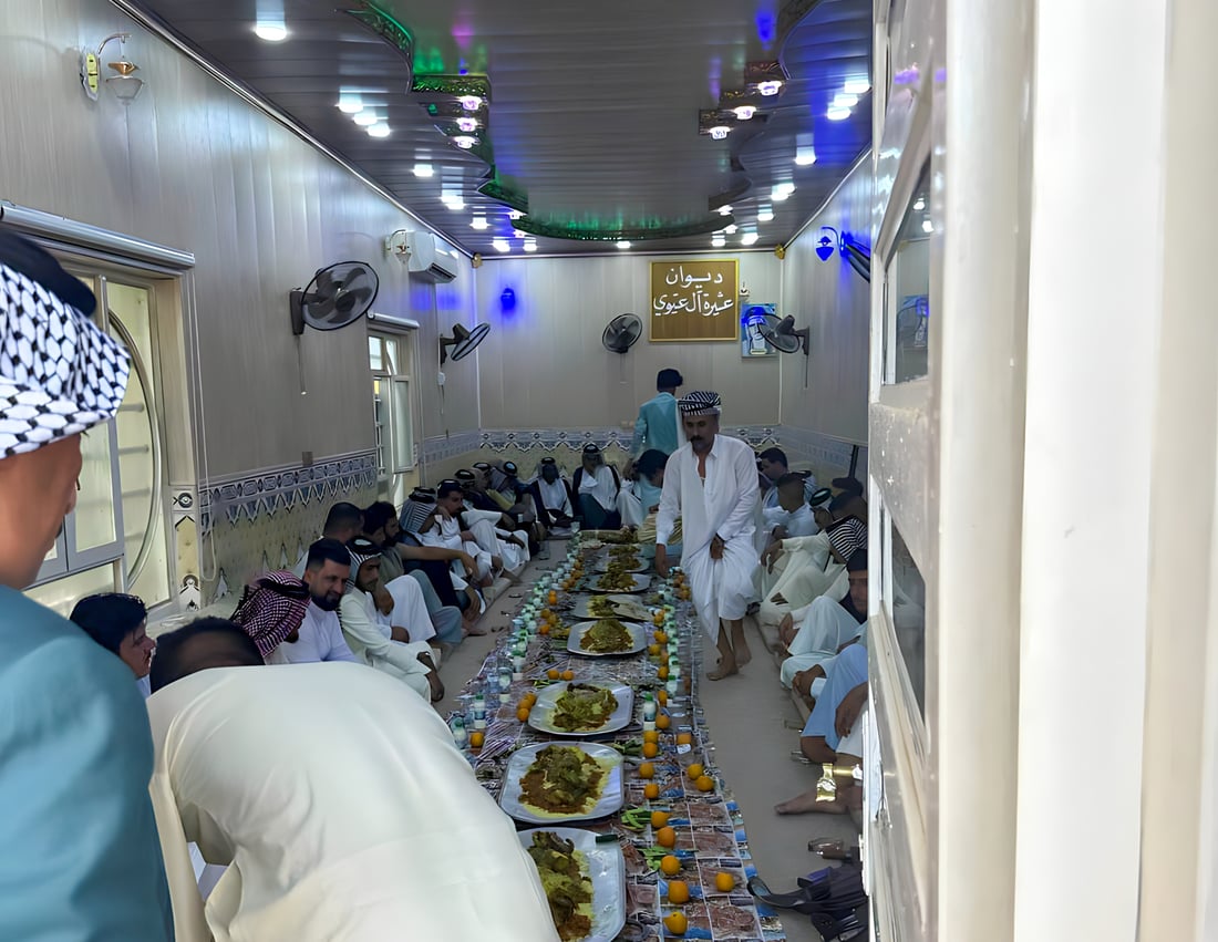 صور: هنا يتصافح المتخاصمون دون ترتيب مسبق! تقليد منطقة غماس كل عيد