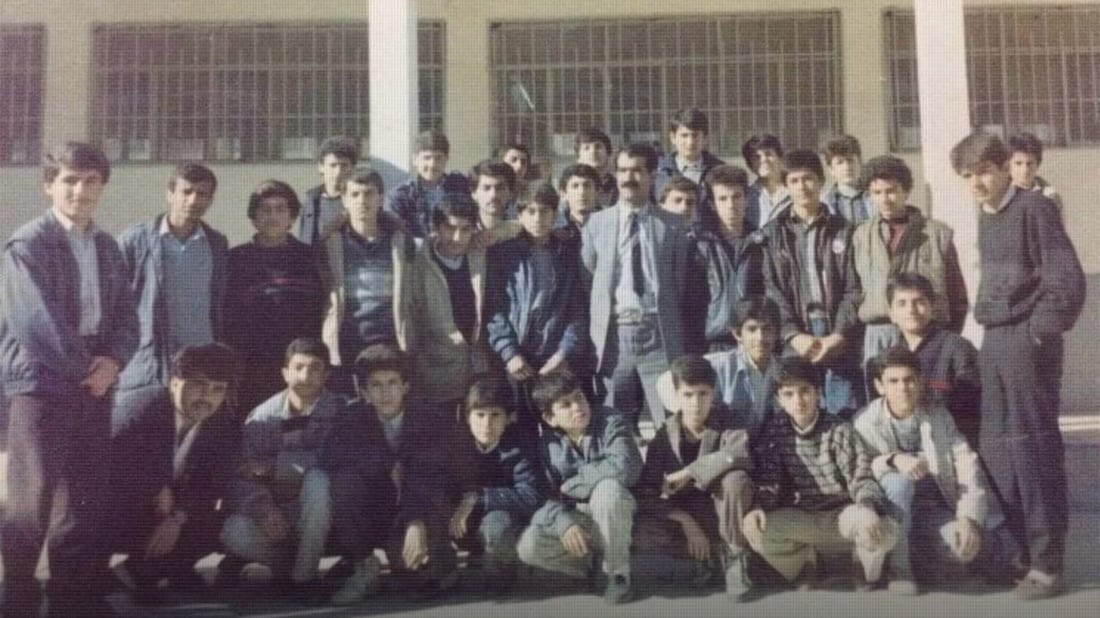 دوای 33 ساڵ گەڕانەوە بۆ قوتابخانەکەیان 