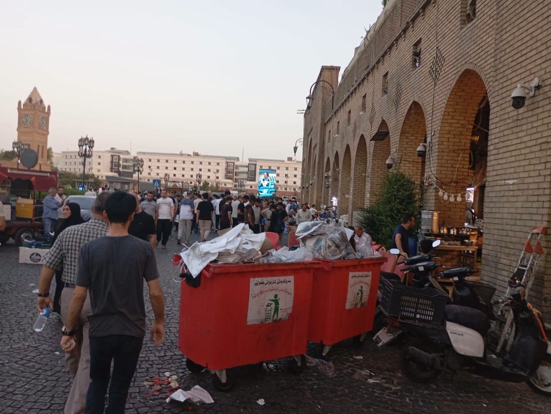 هەموو زبڵ و پاشماوەی دەورووبەری قەڵایان هەڵگرتەوە؛ چەند شوێنێکیشیان شۆرد