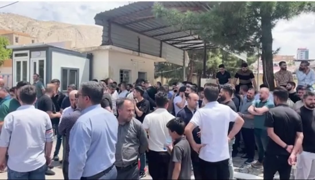 Duhok shopkeepers lament decision on storefront safety measures