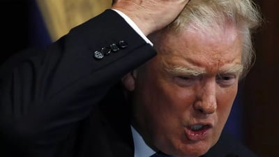 ترامب يعلن وفاة جميع الركاب الذين كانوا على متن الطائرتين المحطمتين