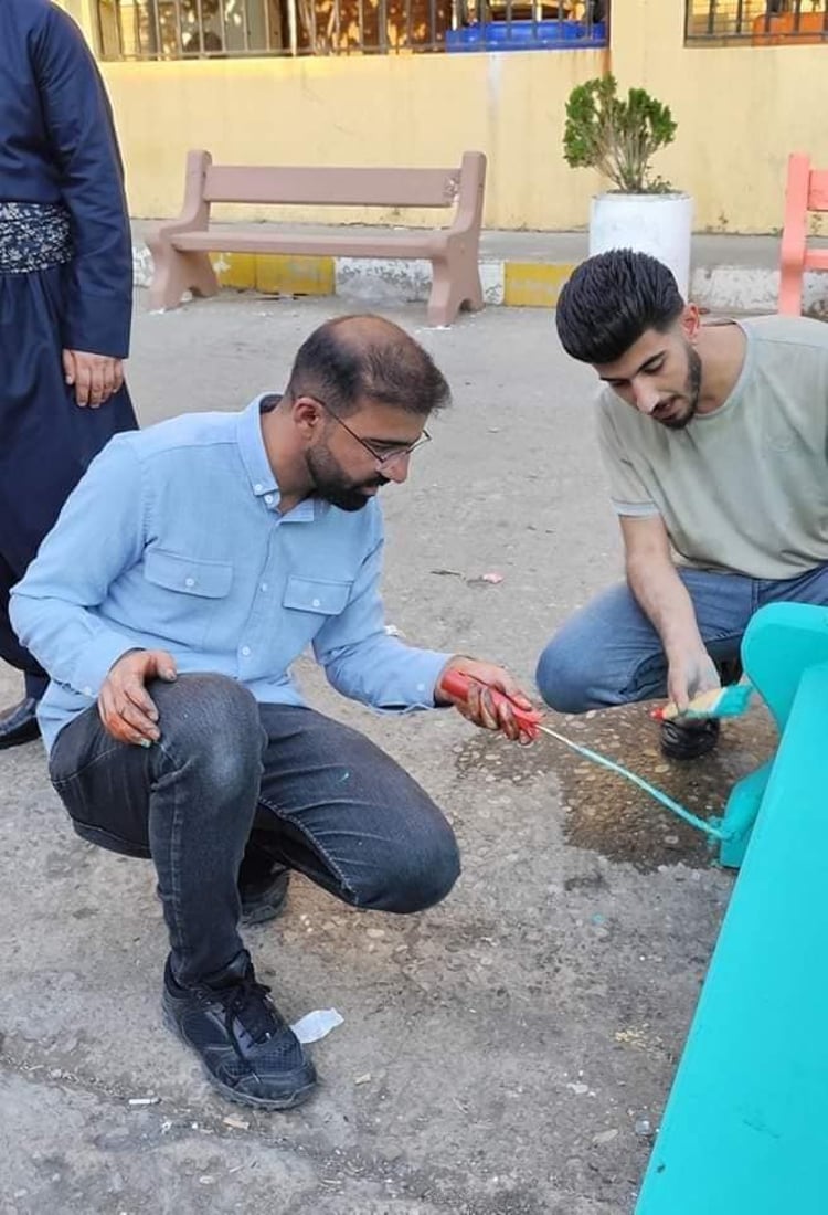 ژیانەوەی سەیدسادق کورسی و دیوارەکانی کۆڵانێکی رەنگ رێژکرد