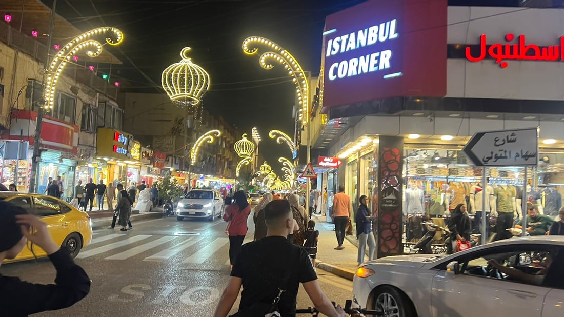 الأعظمية هذه الليلة: العيد والصيف وعطلة المدارس تخلق موسم بيع استثنائي (صور)