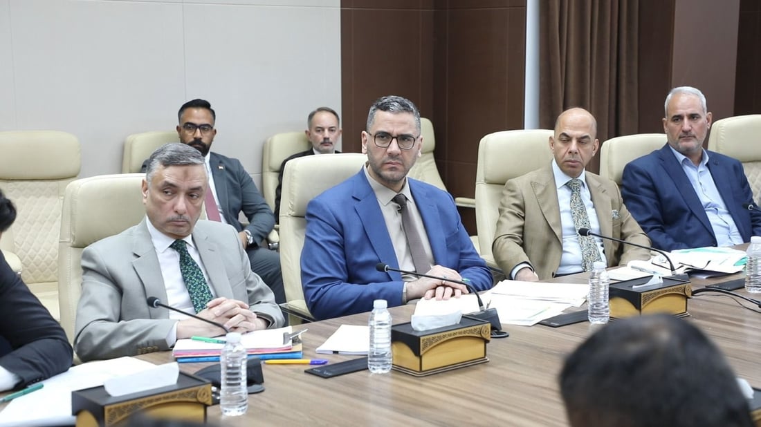 وزير الكهرباء غاضب من شنغهاي الصينية: لن نتهاون مع أي تقصير
