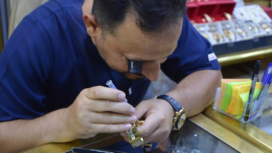 Salah Al-Din watchmaker upholds family tradition despite adversity