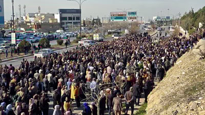 بەسەدان خۆپیشاندەر لە سلێمانی گردبوونەتەوە
