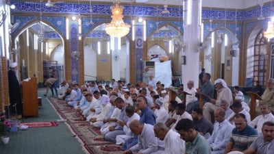 صور من جامع بلد الكبير: خطبة عيد الأضحى تدعو إلى رعاية الأيتام وعوائل الشهداء