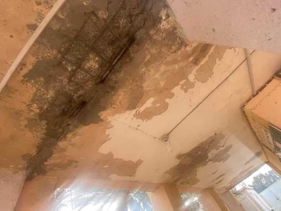 جبلة: ابتدائية العطاء آيلة للسقوط والصيانة تنتظر “الأمن الغذائي” (صور)