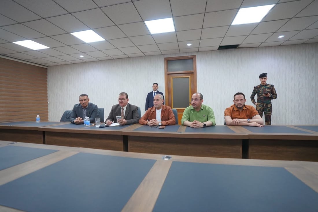 صور: التربية تفتح تحقيقاً عاجلاً بعد ضبط “دفاتر امتحانية” في مطار بغداد