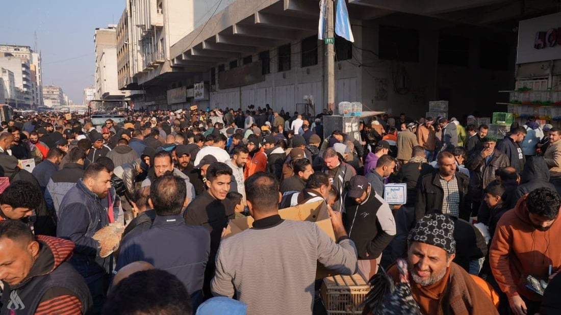 البيئة تداهم سوق الغزل وتصادر حيوانات مهددة بالانقراض